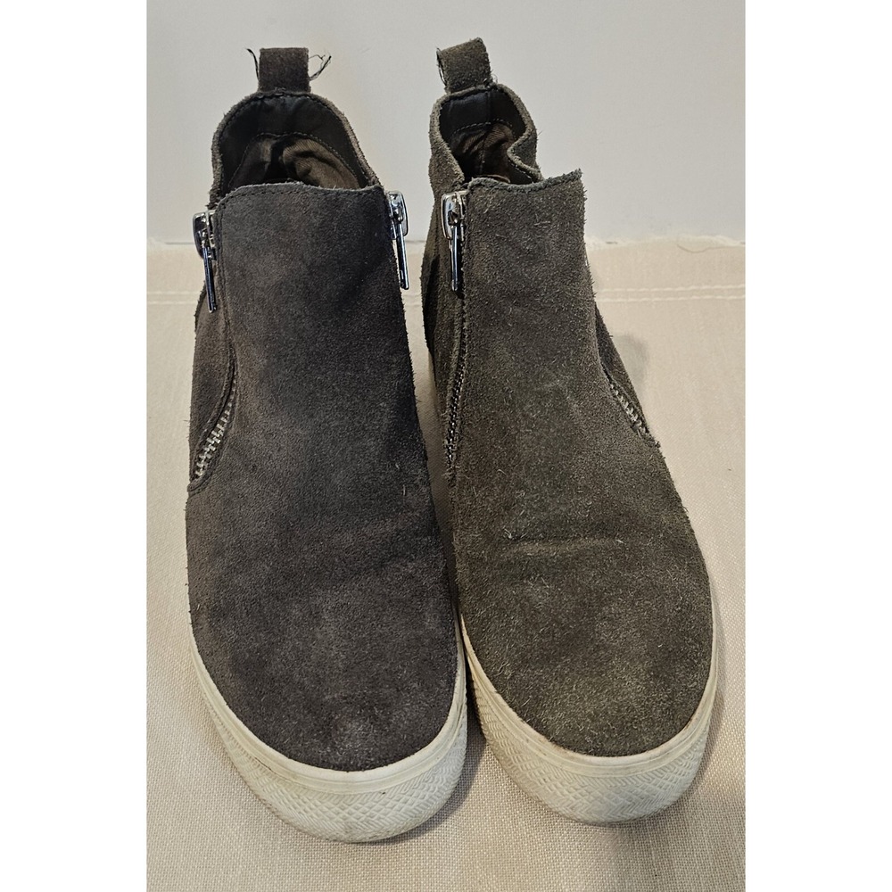 Women's Steve Madden Gray Suede Shoes Size 8.5M
